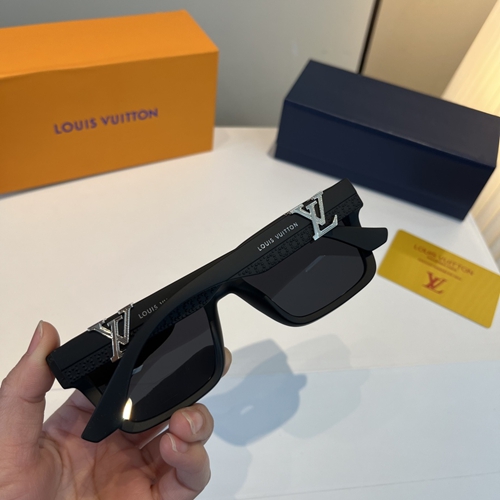 ルイヴィトンサングラス着用イメージ